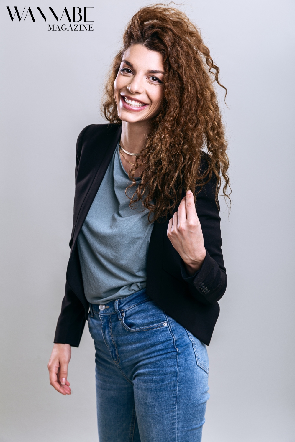 Slikarka Mina Radović: „Kroz umetnost govorim i razgovaram” Mina Radovic WANNABE Magazine 3 Slikarka Mina Radović: „Kroz umetnost govorim i razgovaram”