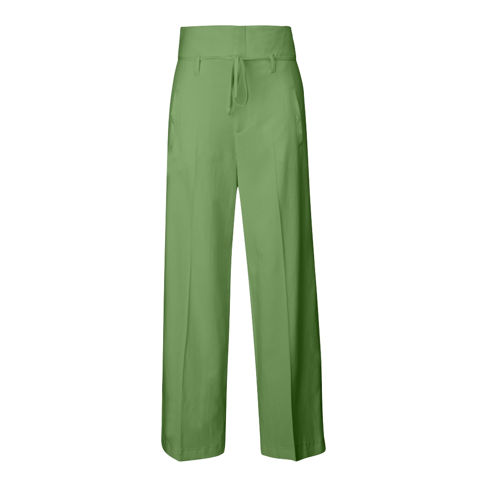 comma pantalone Uz ove timeless odevne komade od prirodnih materijala uživaćete u prepoznatljivom stilu i komforu tokom celog leta