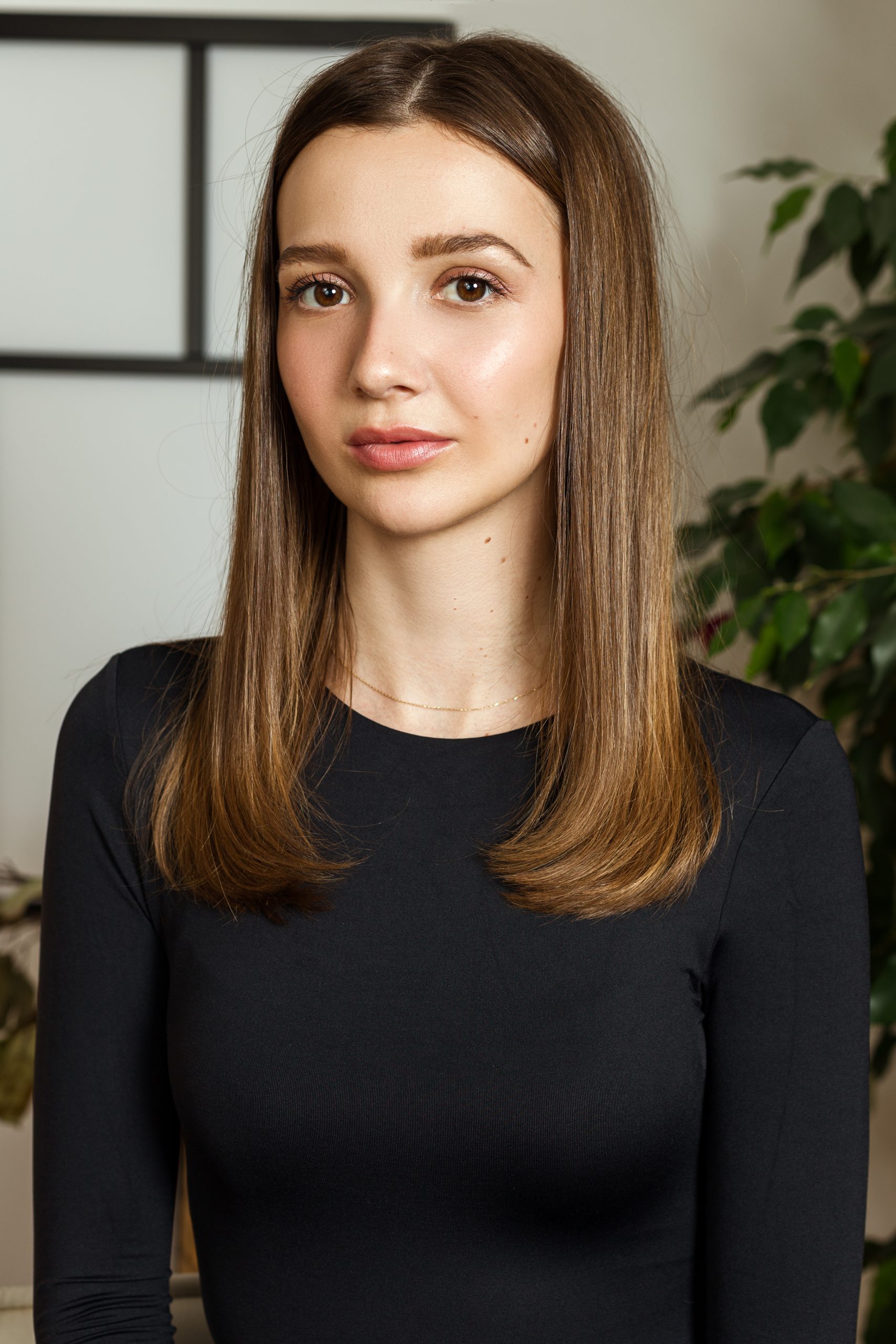 IMG 1518 scaled Isprobali smo ih i potvrđujemo: Ovo su savršeni letnji makeup lookovi!