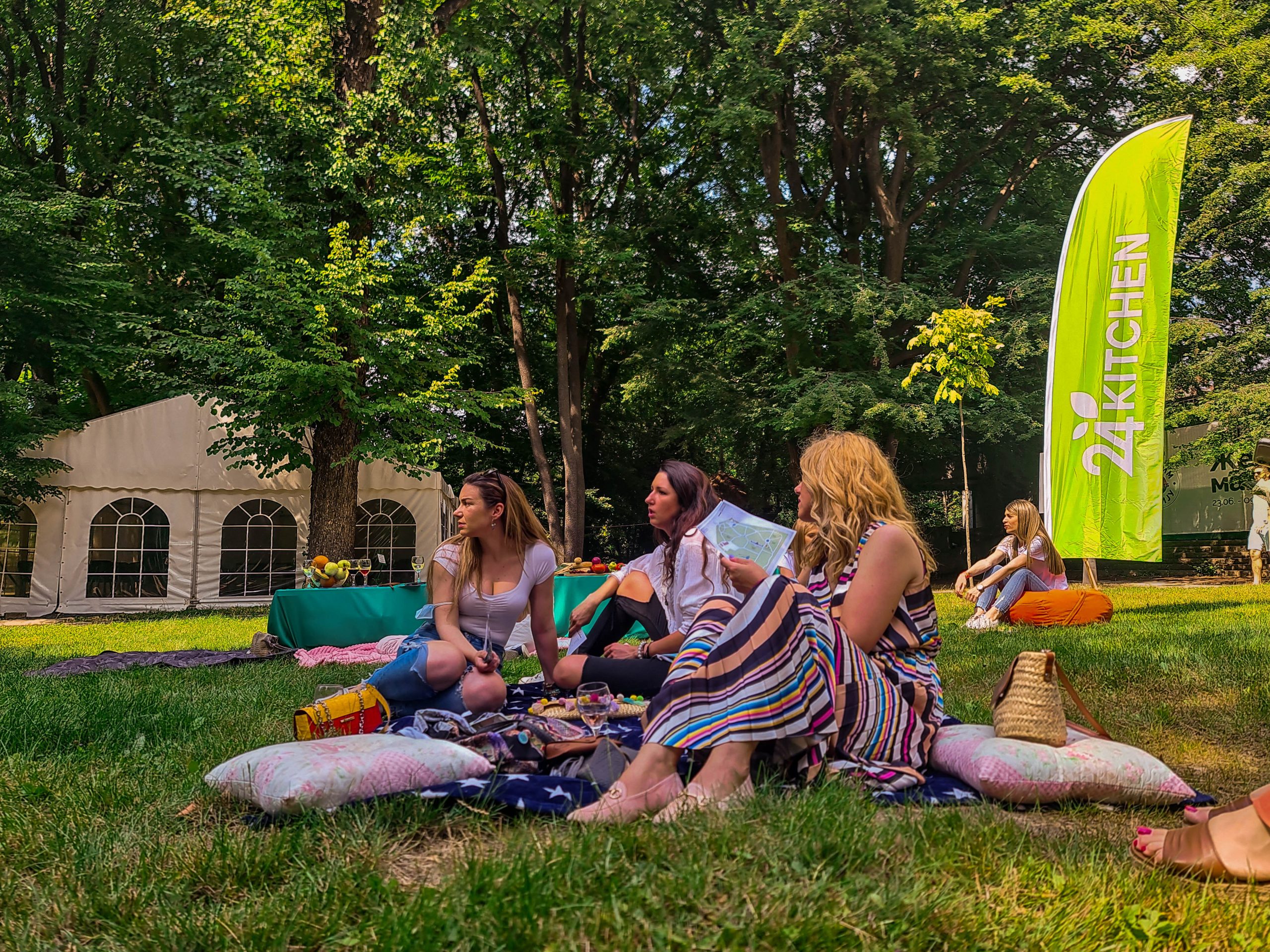 24Kitchen Piknik u Bašti – iskoristite priliku da kažete zbogom letu, uz najukusnija jela i sjajnu muziku 20220611 150313 scaled 24Kitchen Piknik u Bašti – iskoristite priliku da kažete zbogom letu, uz najukusnija jela i sjajnu muziku