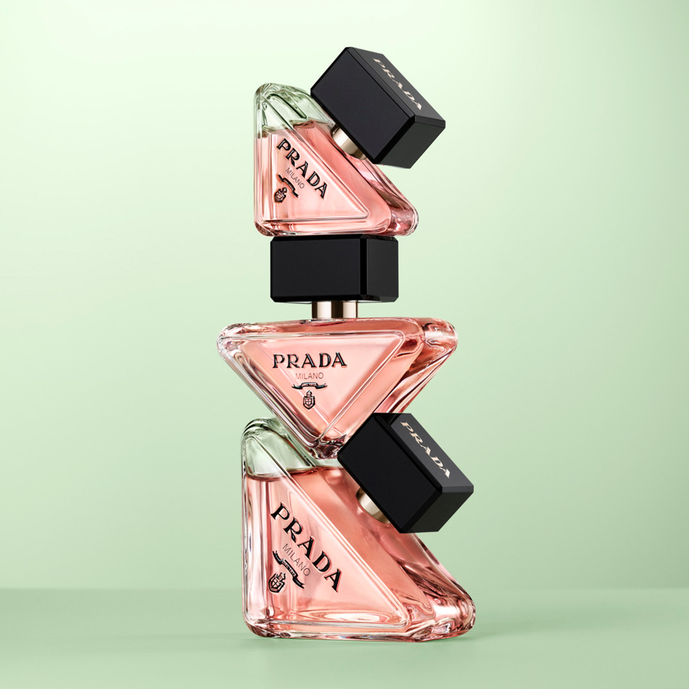 Ženstven, upadljiv jesenji must have Prada Paradoxe prada paradoxe still life range 3 bottles 1 1x1 rgb dmi image na no cta 2 Ženstven, upadljiv jesenji must have Prada Paradoxe