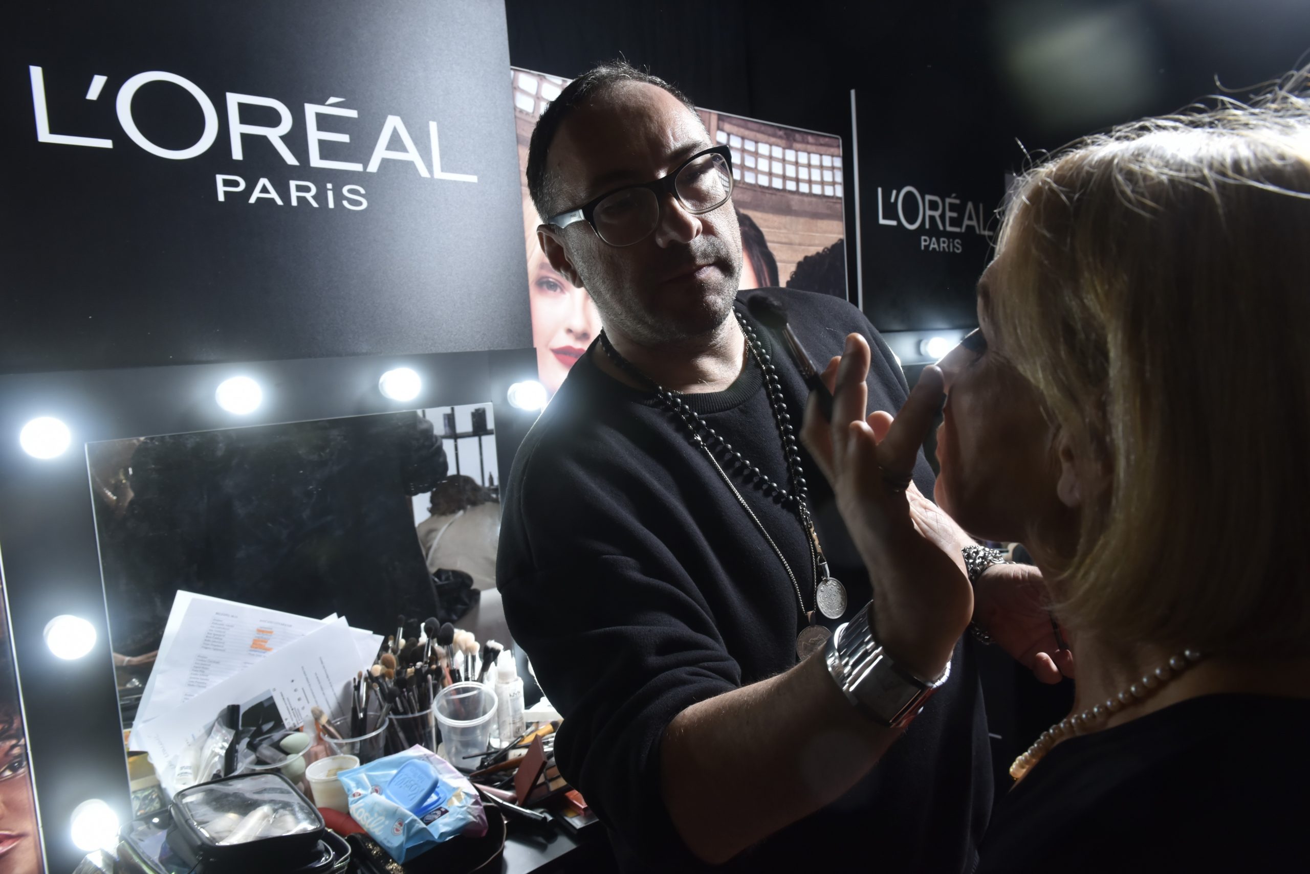 DJT7241 scaled Više od 80 domaćih dizajnera na reviji otvaranja L’Oreal Fashion Week