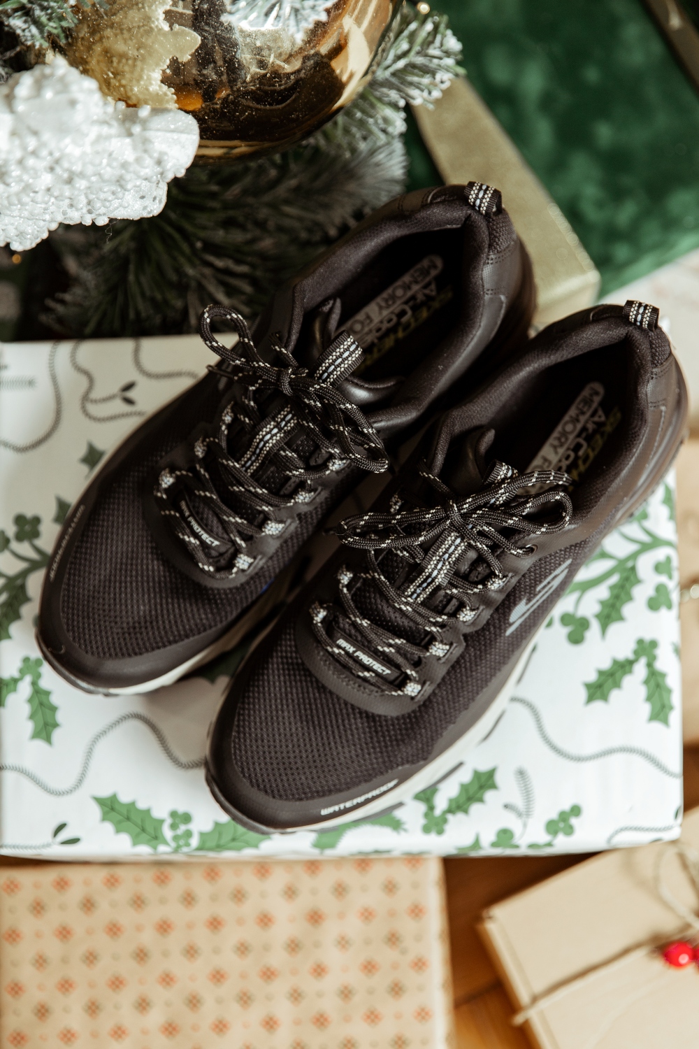 1 6 Savršeni pokloni za celu porodicu: ovo su naši favoriti iz nove Skechers kolekcije!