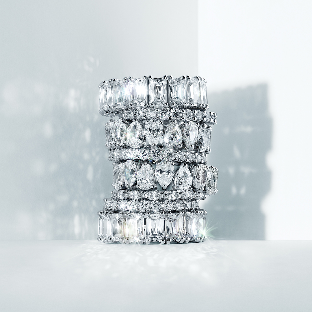Swarovski x Bella Hadid: Ovo je nakit uz koji ćete zablistati u novogodišnjoj noći! 313415326 10159031439922647 1460842336302070448 n Swarovski x Bella Hadid: Ovo je nakit uz koji ćete zablistati u novogodišnjoj noći!