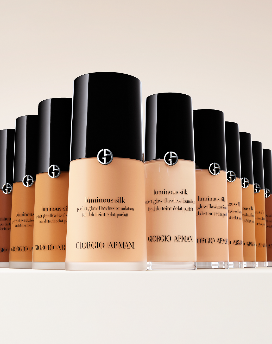 Ovo su naši beauty favoriti za kreiranje nezaboravnih prazničnih lookova! Group 9 Ovo su naši beauty favoriti za kreiranje nezaboravnih prazničnih lookova!