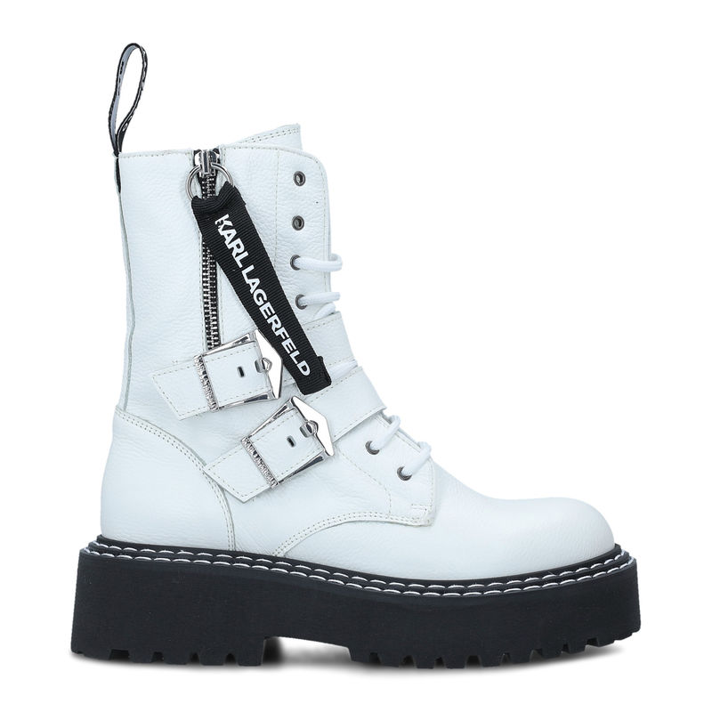 zenske cizme karl lagerfeld patrol ii buckle strap hi boot KL45275 011 Dočekajte Novu godinu uz KARL LAGERFELD KOLEKCIJU za jesen/zimu 2022.