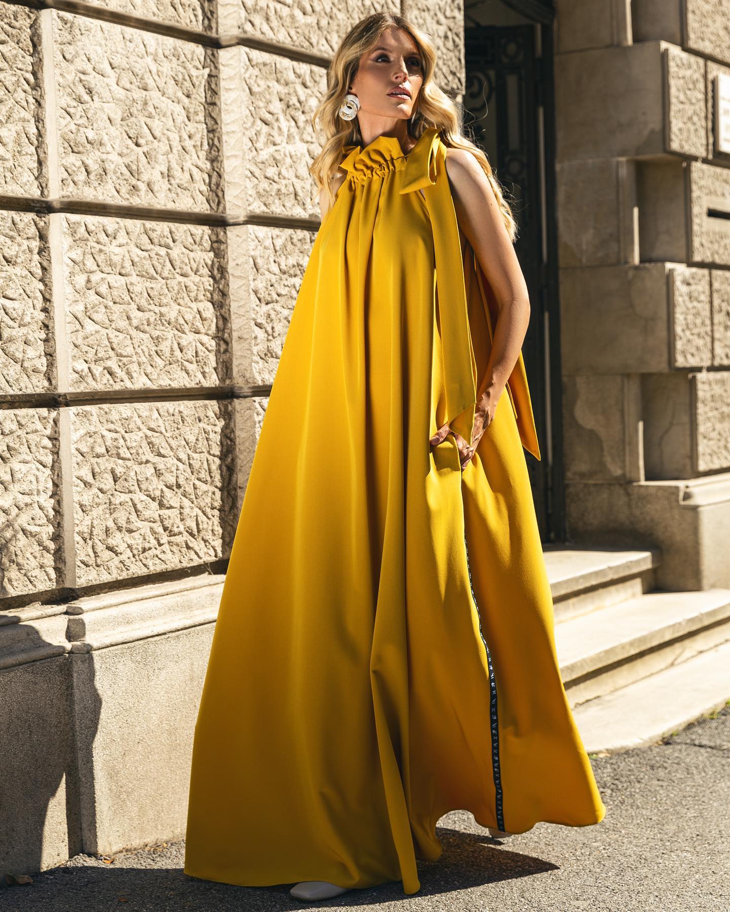 293364263 163567296236316 146856710426297590 n Plus size haljine koje treba da se nađu na vašoj listi za kupovinu