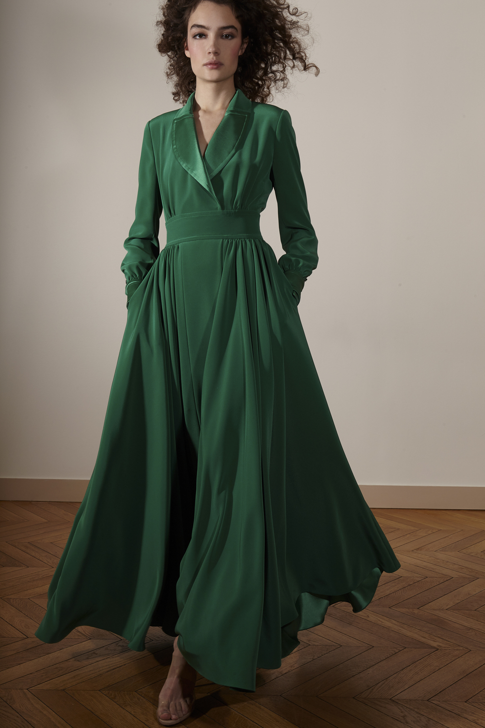 LOOK 02 Nova Alexis Mabille ready to wear kolekcija za jesen/zimu 2023. će vas očarati svojim bojama