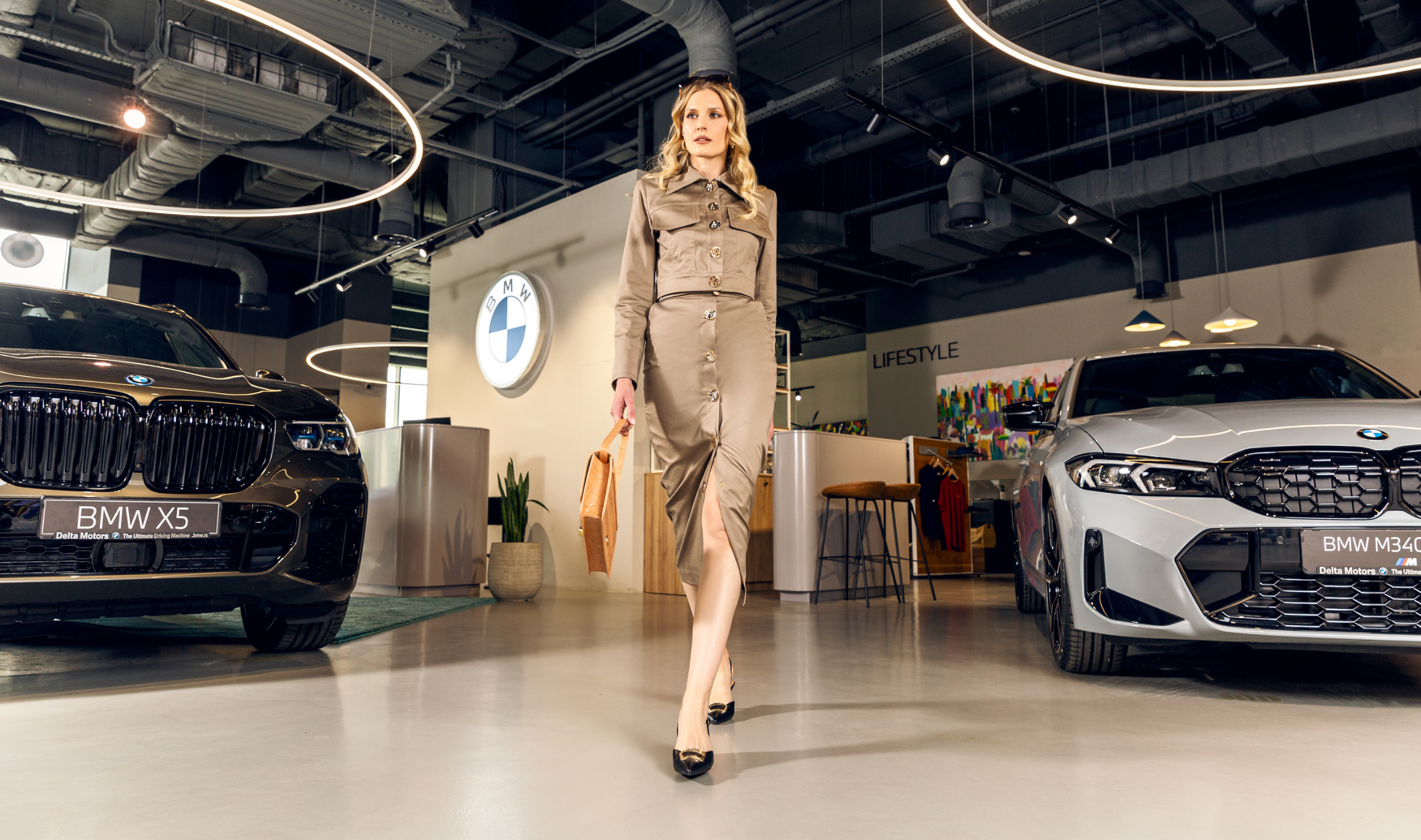 Otvaramo vrata nove dimenzije luksuza: The BMW Store ekskluzivni BMW automobili i Lifestyle program za besprekorno iskustvo Mask Group 286 Otvaramo vrata nove dimenzije luksuza: The BMW Store ekskluzivni BMW automobili i Lifestyle program za besprekorno iskustvo