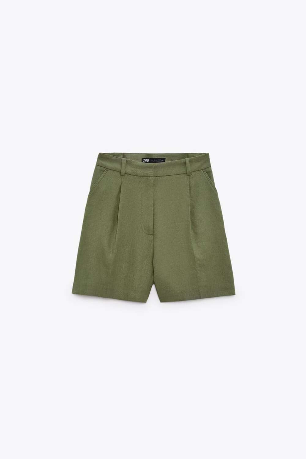Trend tihog luksuza sve više raste, a Zara ima idealne komade za to Maslinaste bermude Trend tihog luksuza sve više raste, a Zara ima idealne komade za to