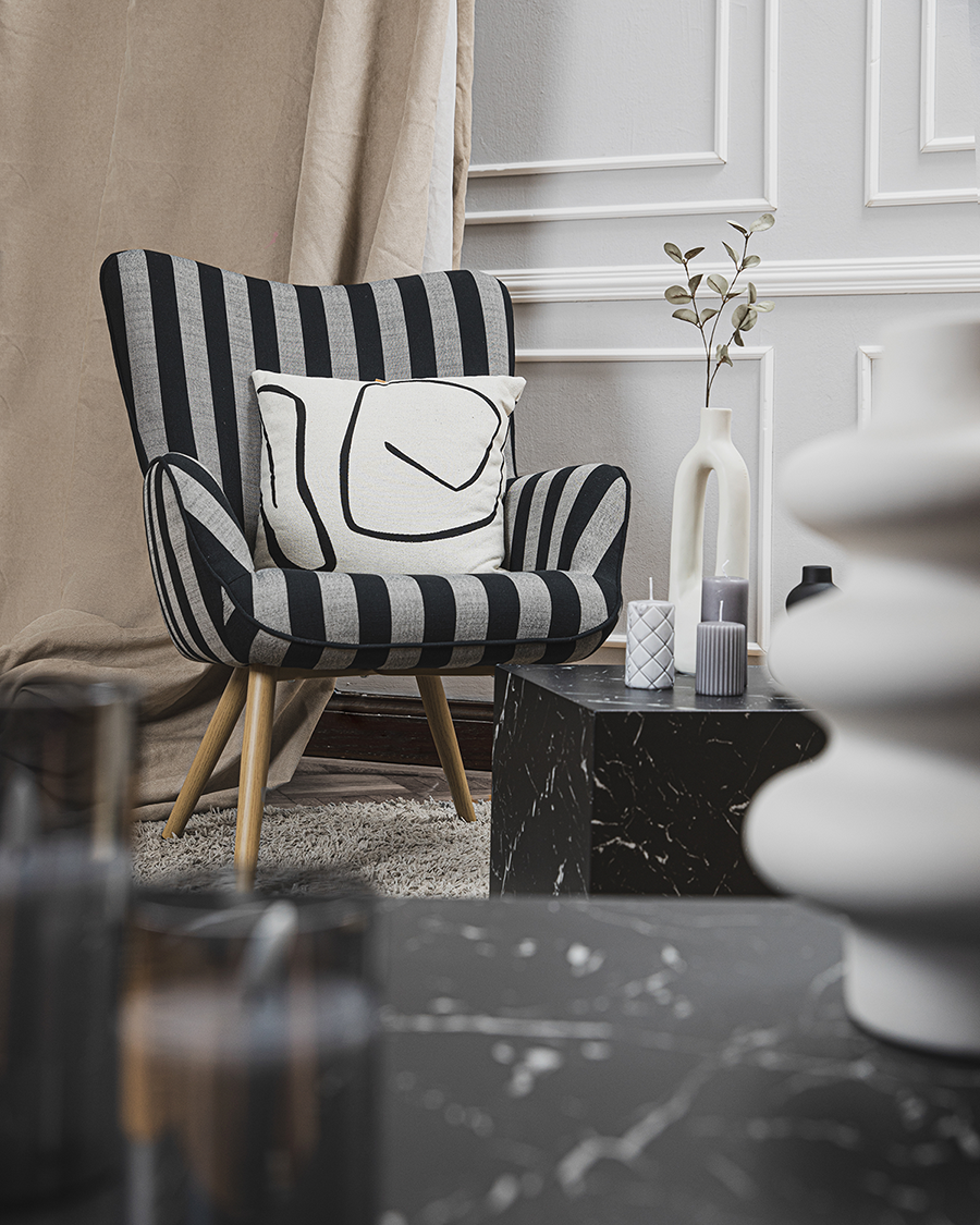 Kako da trendy prugastu fotelju uklopite u enterijer prema svom horoskopskom znaku 389A2120 2 1 Kako da trendy prugastu fotelju uklopite u enterijer prema svom horoskopskom znaku