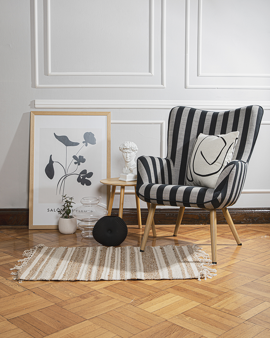 Kako da trendy prugastu fotelju uklopite u enterijer prema svom horoskopskom znaku 389A2343 2 1 Kako da trendy prugastu fotelju uklopite u enterijer prema svom horoskopskom znaku