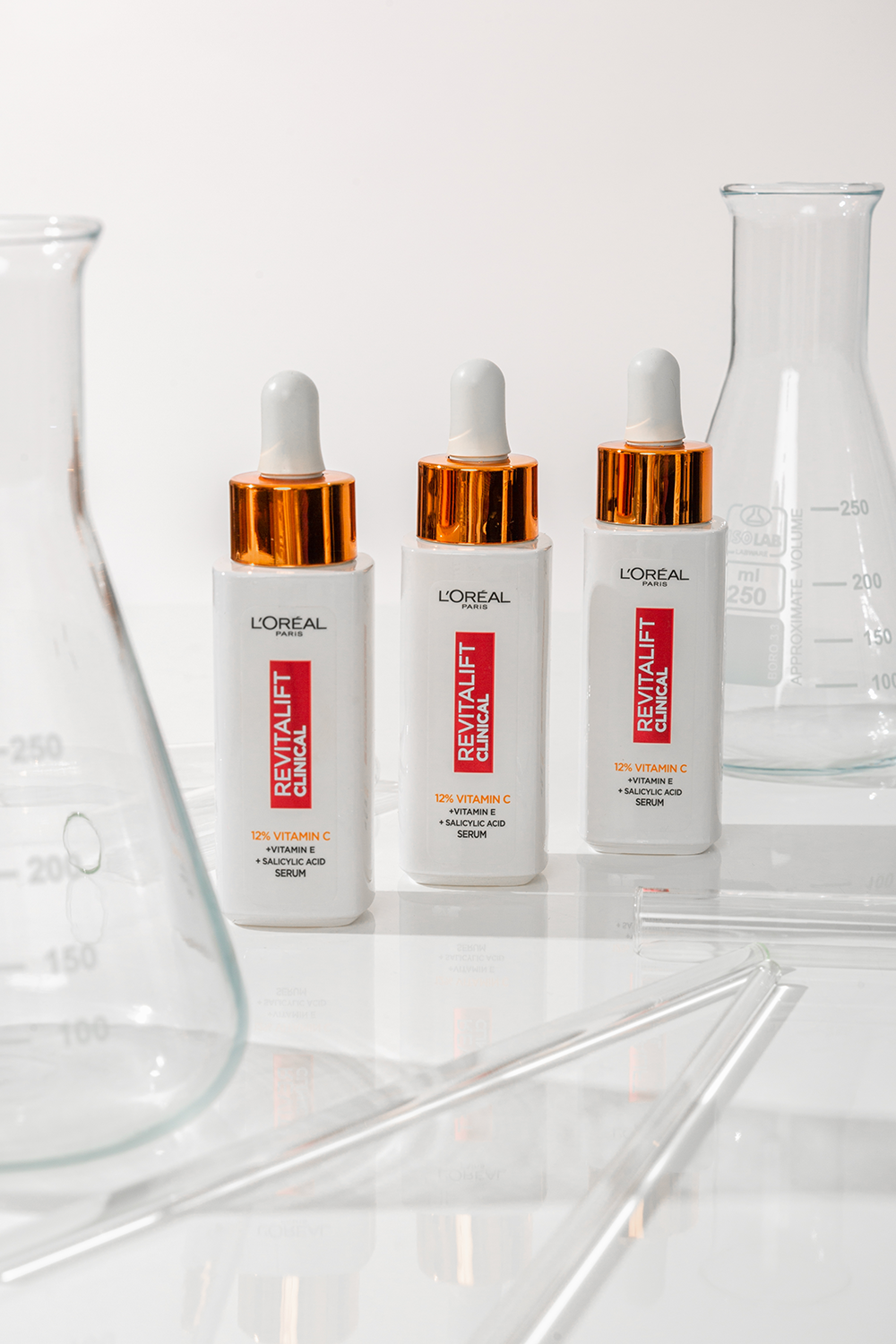 Vitamin C i SPF su must have elementi skincare rutine: Srećne dobitnice su isprobale L’Oréal Paris Revitalift Clinical liniju i otkrivaju vam sve o njoj KOC09542 2 Vitamin C i SPF su must have elementi skincare rutine: Srećne dobitnice su isprobale L’Oréal Paris Revitalift Clinical liniju i otkrivaju vam sve o njoj