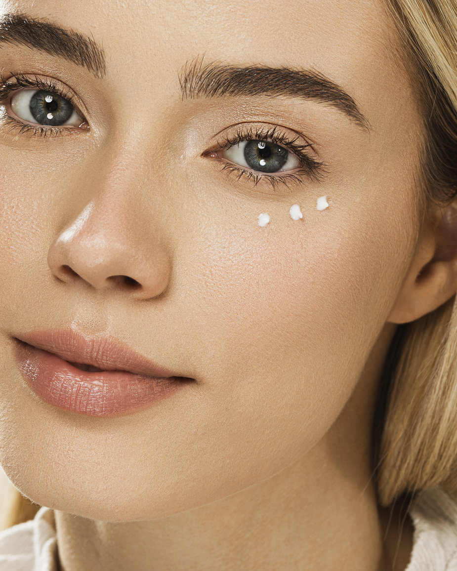 Šta je u našem Multiactiv beauty neseseru: Otkrijte najmoćnije proizvode kozmetike koja traje 25 godina 389A7642 Šta je u našem Multiactiv beauty neseseru: Otkrijte najmoćnije proizvode kozmetike koja traje 25 godina