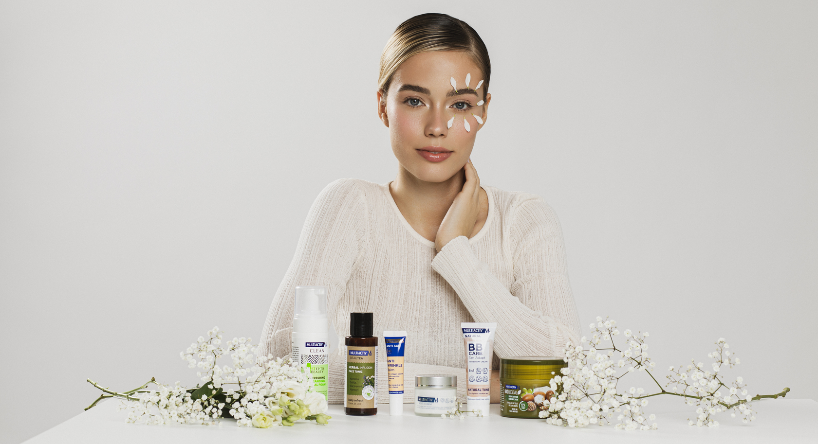 Šta je u našem Multiactiv beauty neseseru: Otkrijte najmoćnije proizvode kozmetike koja traje 25 godina 389A7793 2 Šta je u našem Multiactiv beauty neseseru: Otkrijte najmoćnije proizvode kozmetike koja traje 25 godina