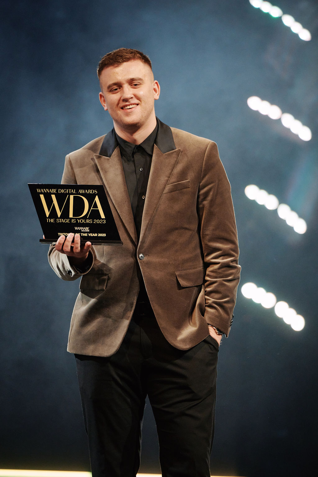 WANNABE DIGITAL AWARDS: THE STAGE IS YOURS 2023 Ovo su svi pobednici glamurozne večeri koja je okupila najbolje influensere regiona Mica Asceric 1 WANNABE DIGITAL AWARDS: THE STAGE IS YOURS 2023 Ovo su svi pobednici glamurozne večeri koja je okupila najbolje influensere regiona