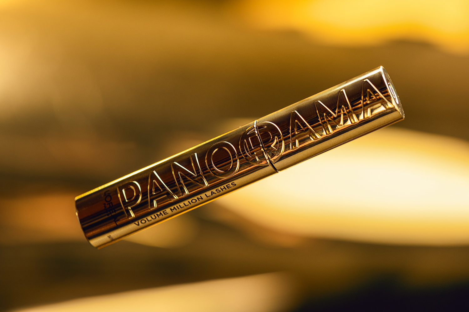 011A2830 Stigla je LOréal Paris Panorama! Probali smo novu maskaru koja vizuelno povećava oči   i ovo su naši utisci