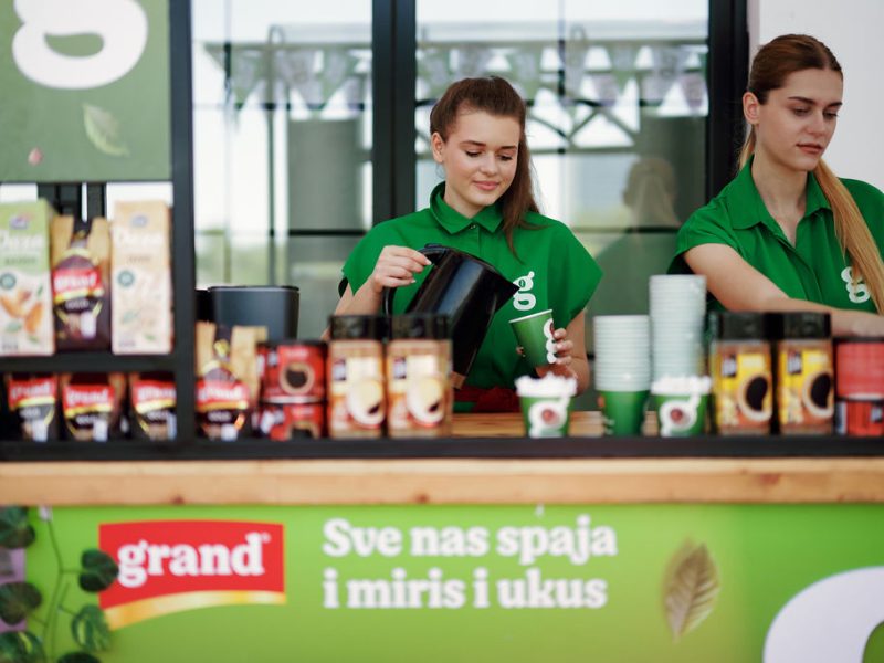 CAR 2144 800x600 WANNABE BEAUTY & WELLNESS AWARDS 2024: Osvrt na prve nagrade koje su okupile domaću beauty scenu