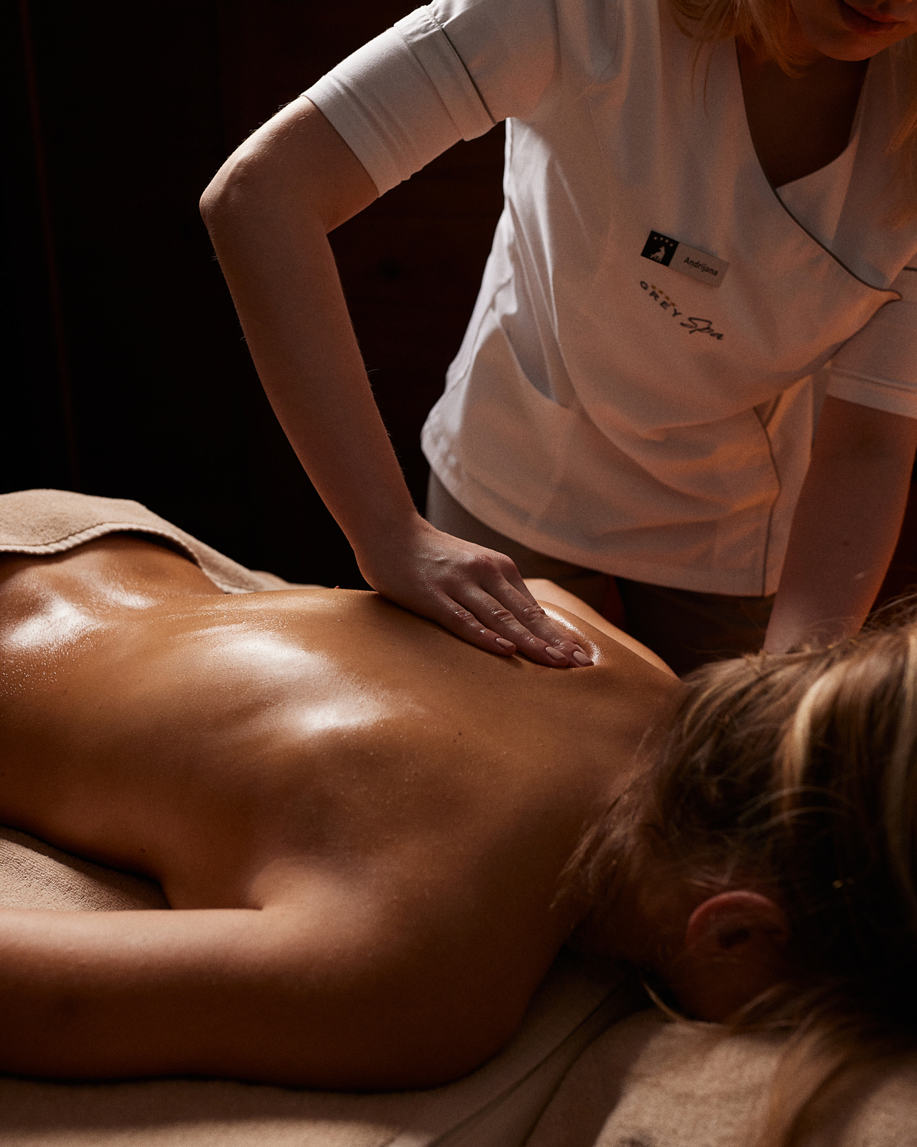Spa centar koji će vas razmaziti otkrivamo gde u Srbiji možete da uživate u luksuznom tretmanu sa česticama zlata i srebra o kome svi pričaju Grey Hotel 03 1 Spa centar koji će vas razmaziti otkrivamo gde u Srbiji možete da uživate u luksuznom tretmanu sa česticama zlata i srebra o kome svi pričaju