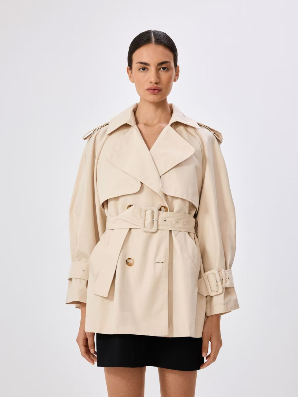 Trench mantili izaberite model uz koji ćete dočekati jesen Reserved mantil Trench mantili izaberite model uz koji ćete dočekati jesen
