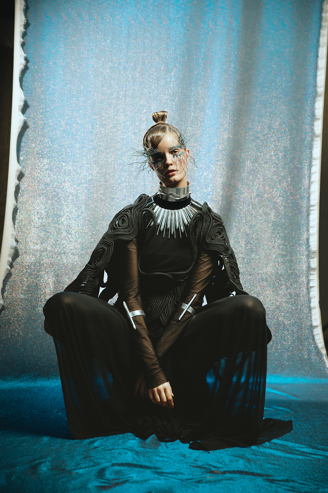 Zakoračili smo u čudesni NEOVERSE: Kako je kultni brend NEO Design evoluirao u proslavu zajedništva i “spore mode” na Perwoll Fashion Weeku 389A9473 Z Zakoračili smo u čudesni NEOVERSE: Kako je kultni brend NEO Design evoluirao u proslavu zajedništva i “spore mode” na Perwoll Fashion Weeku