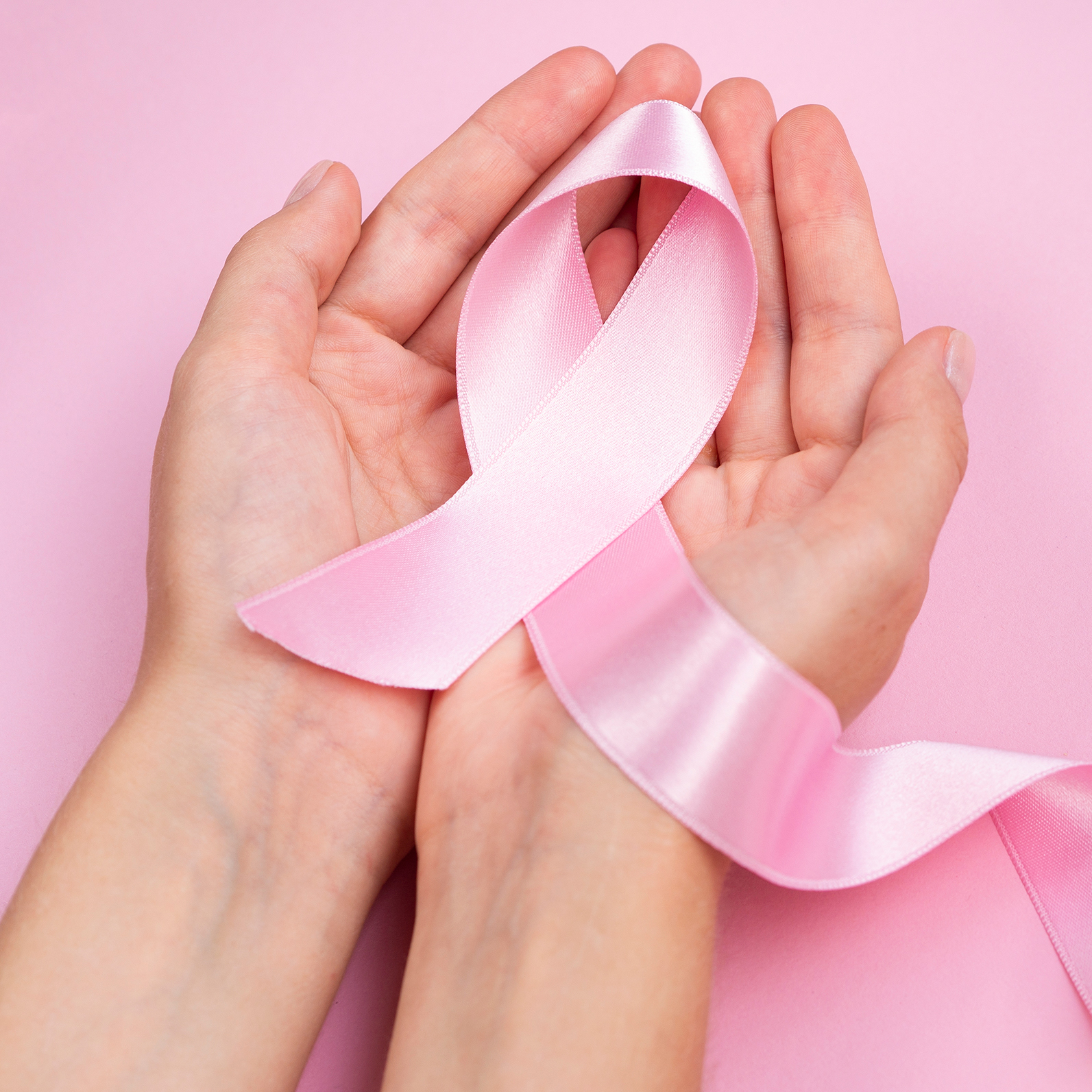Niko nije od kamena. Pregledajte se! Kako Lindex Pink kampanja desetu godinu zaredom pruža podršku u borbi protiv raka dojke close up cancer concept with ribbon Niko nije od kamena. Pregledajte se! Kako Lindex Pink kampanja desetu godinu zaredom pruža podršku u borbi protiv raka dojke