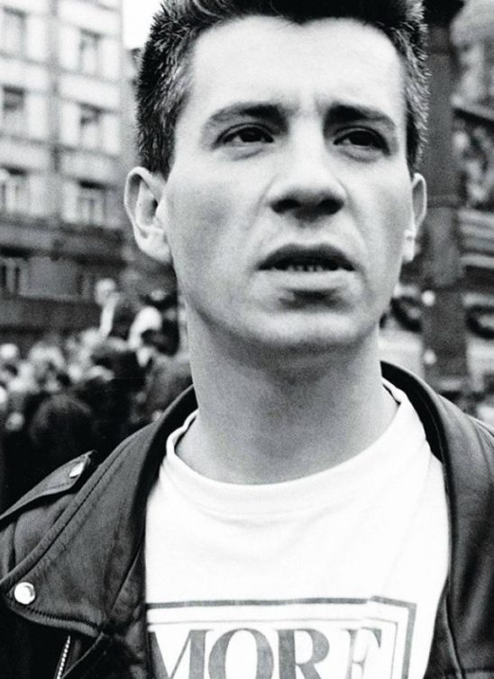 Zauvek na mestu ljubavi – Milan Mladenović (BLOG)