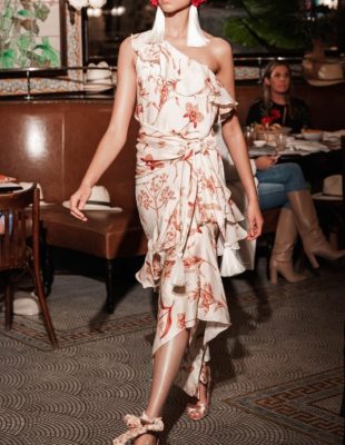 Resort 2019: Modne lekcije o smelosti, asimetriji i pravilu “manje je više”
