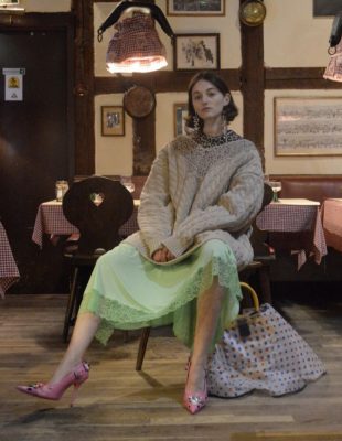 Balenciaga ima još jedno iznenađenje za fanove “Ugly Shoe” trenda