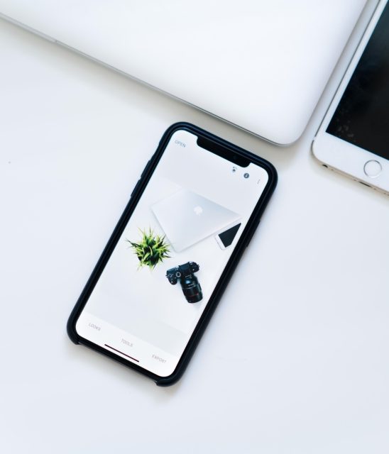 Apple napokon u Novom Sadu, zvezde napravile šou