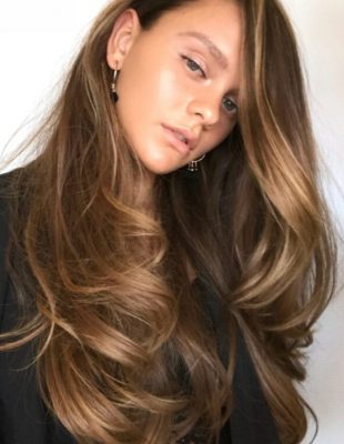 Vanilla blonde ili chocolate kiss: Ove boje za kosu će biti HIT sezone!