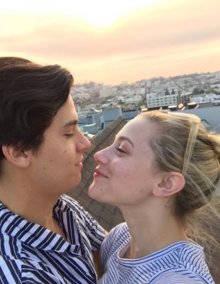 WANNABE HOT: Nakon dve godine ljubavi, Cole Sprouse i Lili Reinhart su raskinuli