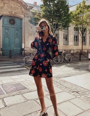 #TRENDINGSTYLE: Tamna cvetna haljina kao #musthave za leto – ali i jesen!