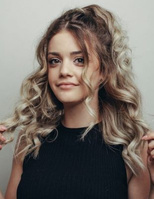 #HairHacks: Brz i jednostavan način da napraviš lokne + ideja za chic frizuru za dane kada nemaš vremena