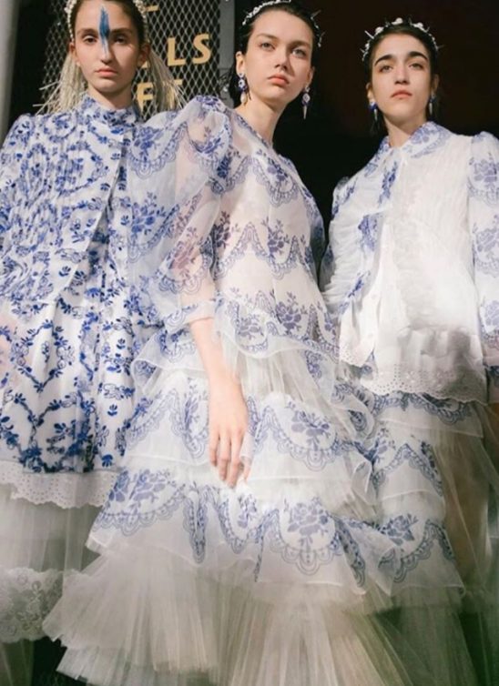 London Fashion Week: Romantična, ali nadasve nosiva moda
