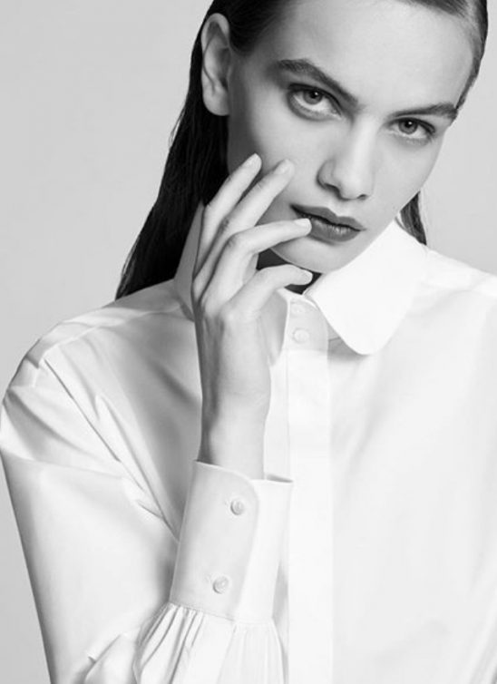 A Tribute to Karl Lagerfeld: Bela košulja kao #musthave danas i zauvek