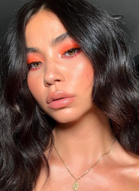 Makeup trendovi bez kojih neće moći da prođe nijedna praznična žurka!