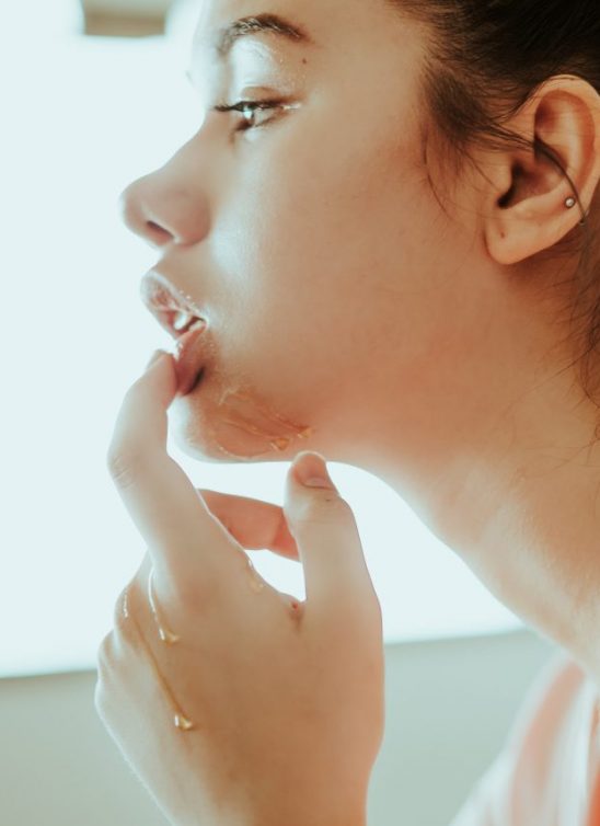 Zašto med treba da zauzme počasno mesto u tvojoj skin-care rutini?