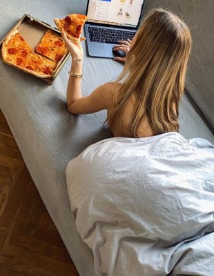 Netflix film + ukusne grickalice: Koja je tvoja savršena kombinacija prema horoskopu?