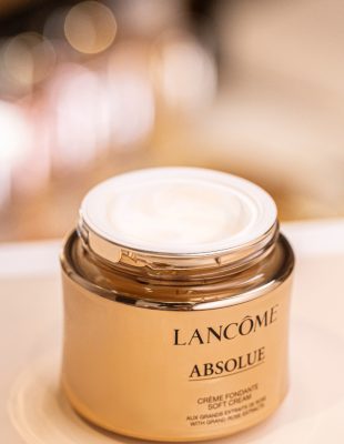 Lancôme pokreće globalni program “Caring together for a happier tomorrow”