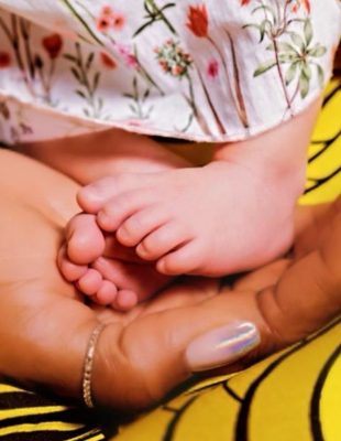 Naomi Campbell je postala mama i uzburkala je internet ovim iznenadnim vestima!