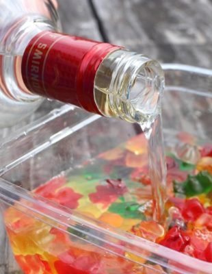 Letnje alkoholne poslastice koje će nam ulepšati svaku žurku