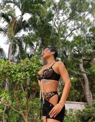 Rihanna je najavila da u septembru možemo da očekujemo treću Savage x Fenty reviju