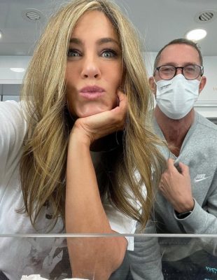 Da li to glumica Jennifer Aniston pokreće novi beauty brend?
