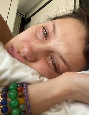 Supermodel Bella Hadid se otvorila i na Instagramu progovorila o mentalnom zdravlju i svojoj borbi sa anksioznošću