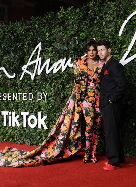 Održana je The Fashion Awards dodela nagrada: Ovo su dobitnici i najbolje obučene poznate ličnosti sa crvenog tepiha