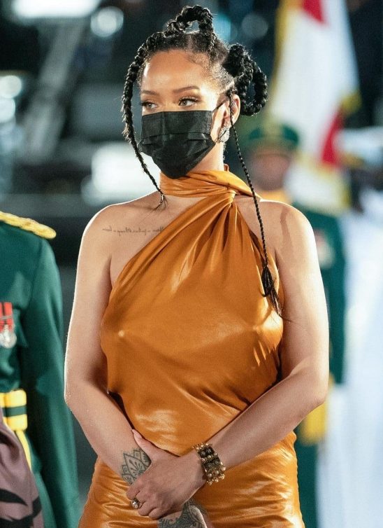 Rihanna je proglašena nacionalnim herojem Barbadosa, a šuška se da je prati još jedna lepa vest