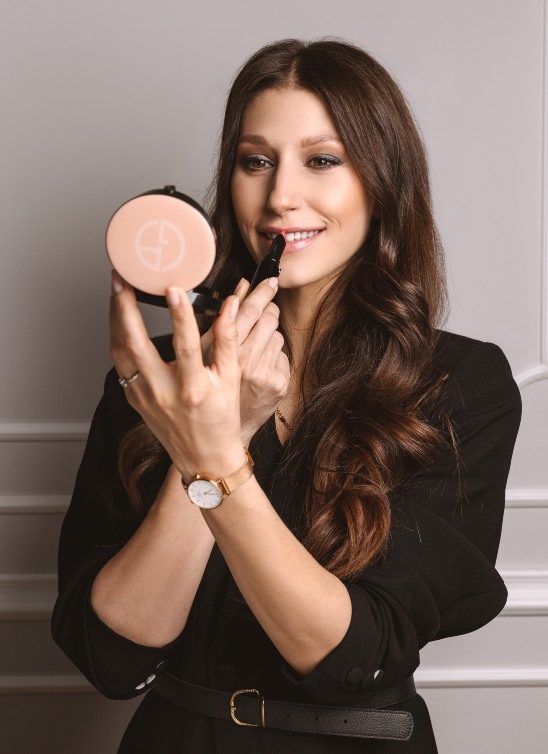 Budi samouverena u tome ko si: Ovo su 2 makeup looka za svaku priliku koji će istaći tvoju jedinstvenost