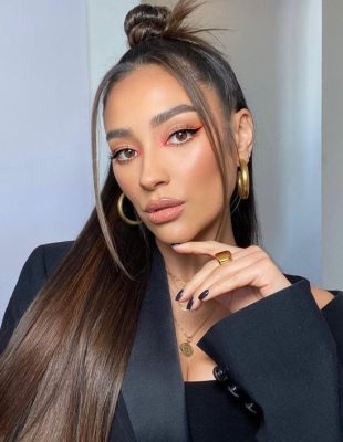 Evo zašto je glumica Shay Mitchell naša nova beauty inspiracija