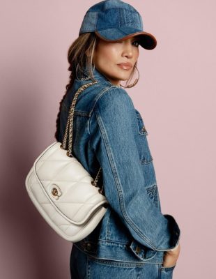 Ovo su retro modni trendovi koje Jennifer Lopez iznova vraća u modu